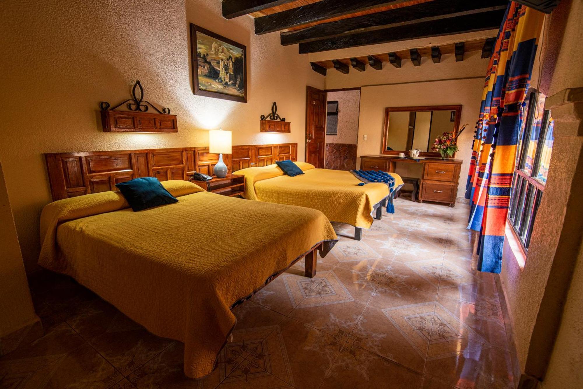 Hotel Palacio De Moctezuma ซานกริสโตบัล เด ลาสกาซาส ภายนอก รูปภาพ